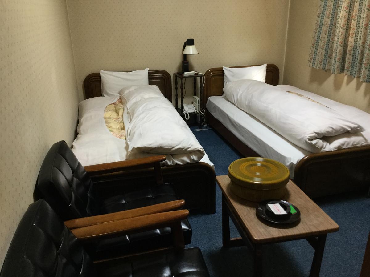 Hotel Daimaru Toyooka  Buitenkant foto